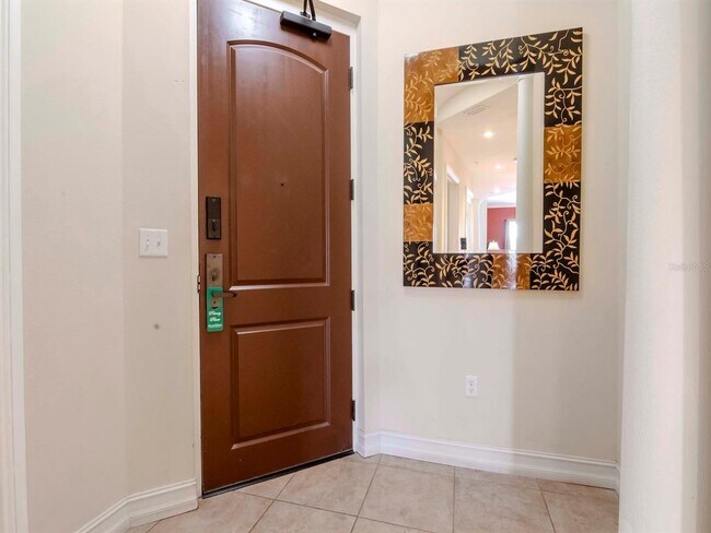 Building Photo - 13941 Clubhouse Dr