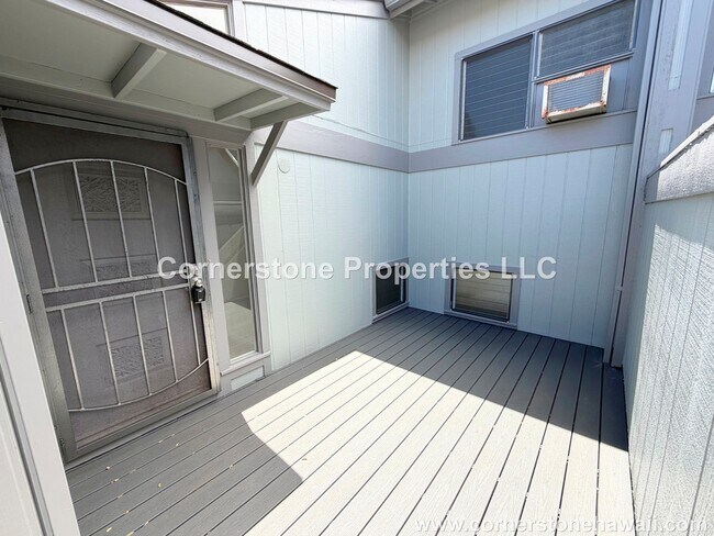 Building Photo - 98-1453-1453 Kaahumanu St