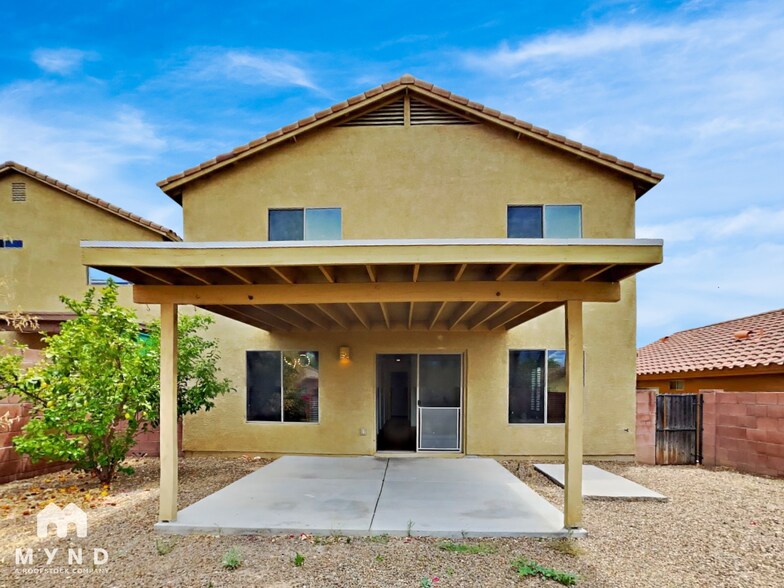 Building Photo - 9977 E Emberwood Dr