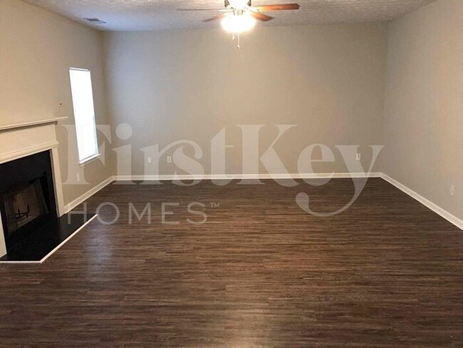Building Photo - 1283 Labrador Ln