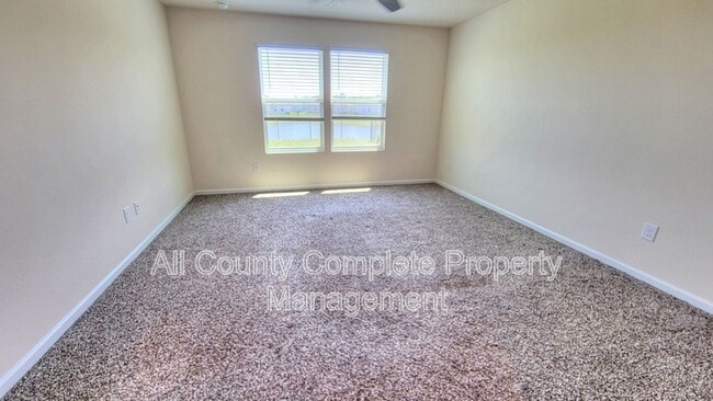 Building Photo - 121 Aveiro Wy
