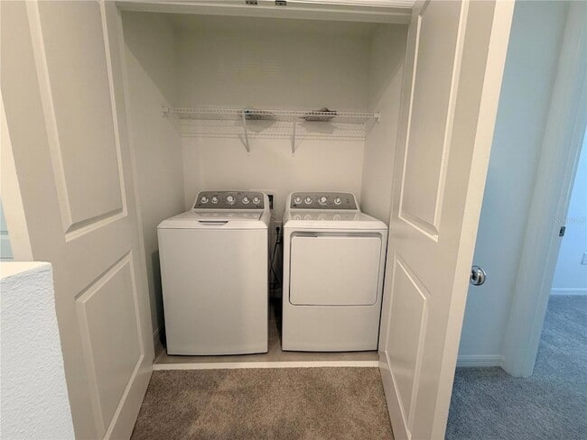 Building Photo - 2946 Skyline Lp