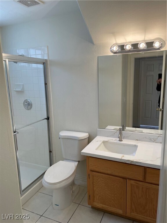 Building Photo - 2413 Cliffwood Dr
