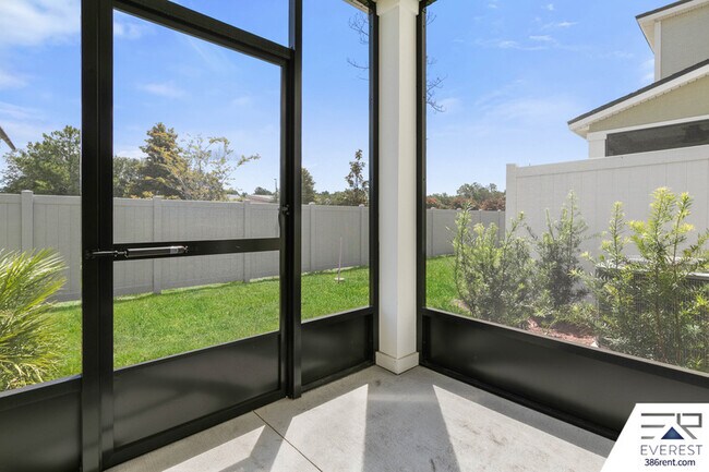 Building Photo - 152 Redbud Rd