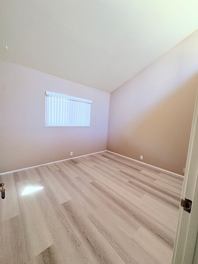 Building Photo - 5106 Griffin Oaks Ln
