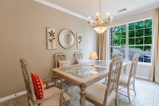 Building Photo - 9201 Trowbridge Cove