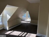 Building Photo - 511 Morton Ave