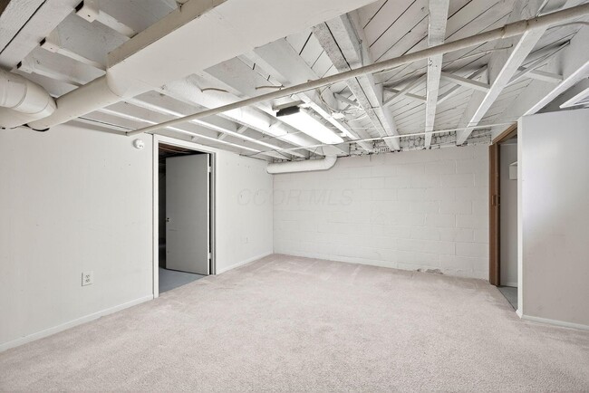 Building Photo - 119 E Selby Blvd