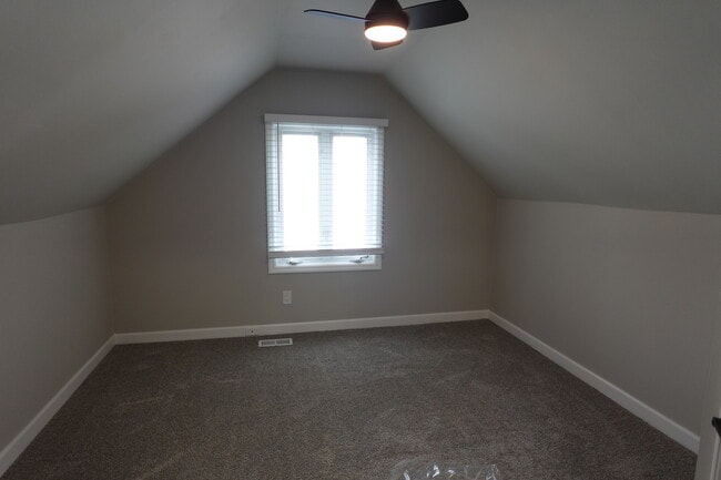 Building Photo - 3118 Martin Ave