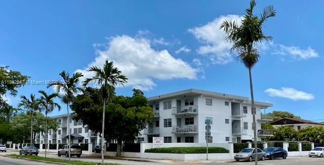 Primary Photo - 3100 W Flagler St