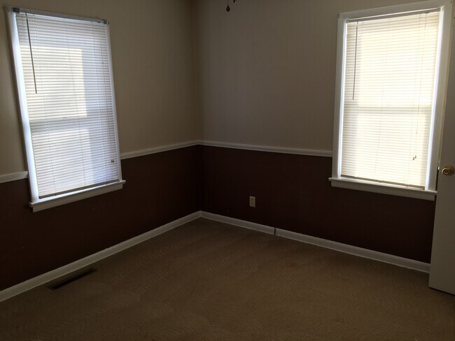 Building Photo - 120 Wire Ave