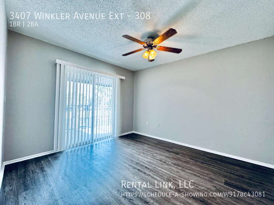 Building Photo - 3407 Winkler Ave Ext