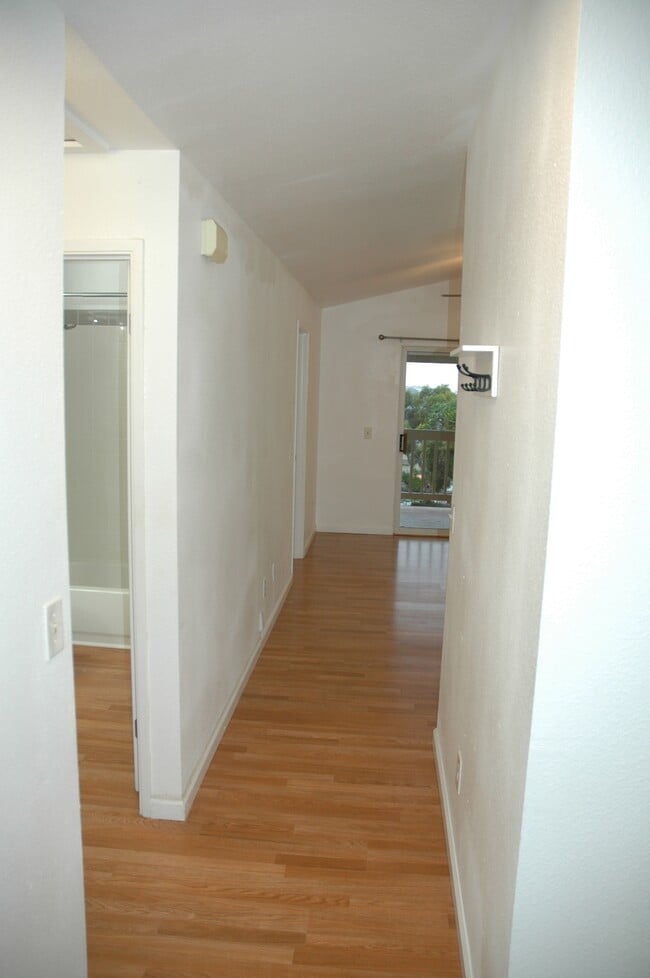 Building Photo - 92-1242-1242 Palahia St