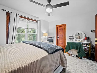 Building Photo - 1725 Army Post Rd