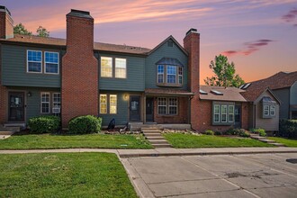 Building Photo - 17385 E Rice Cir