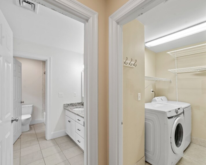 Building Photo - 15 Edgemoor Cir