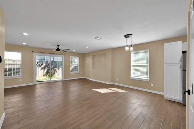 Building Photo - 16618 E Dounreay St