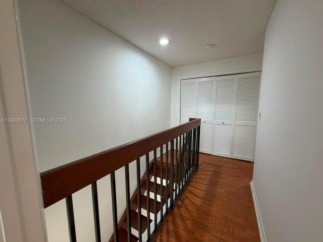 Building Photo - 4045 SW 68th Way