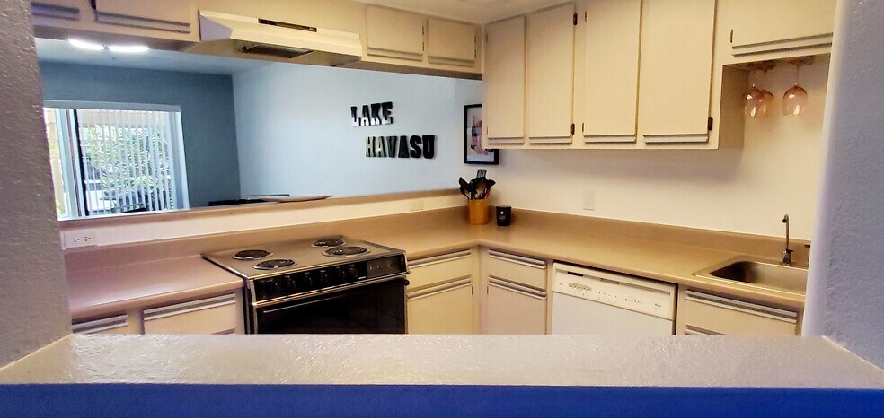 Building Photo - 777 Harrah Way