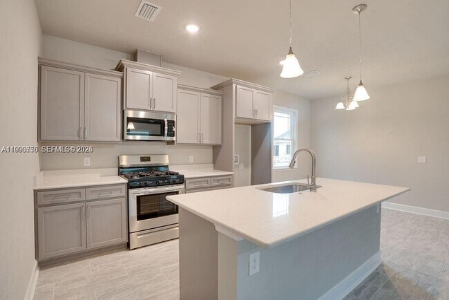 Building Photo - 24722 SW 21st Ln