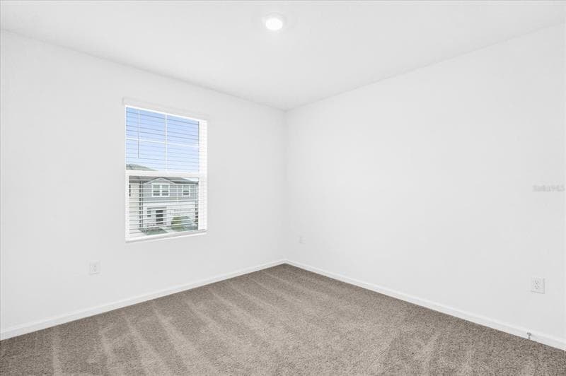 Building Photo - 5942 Chestnut Grv Pl