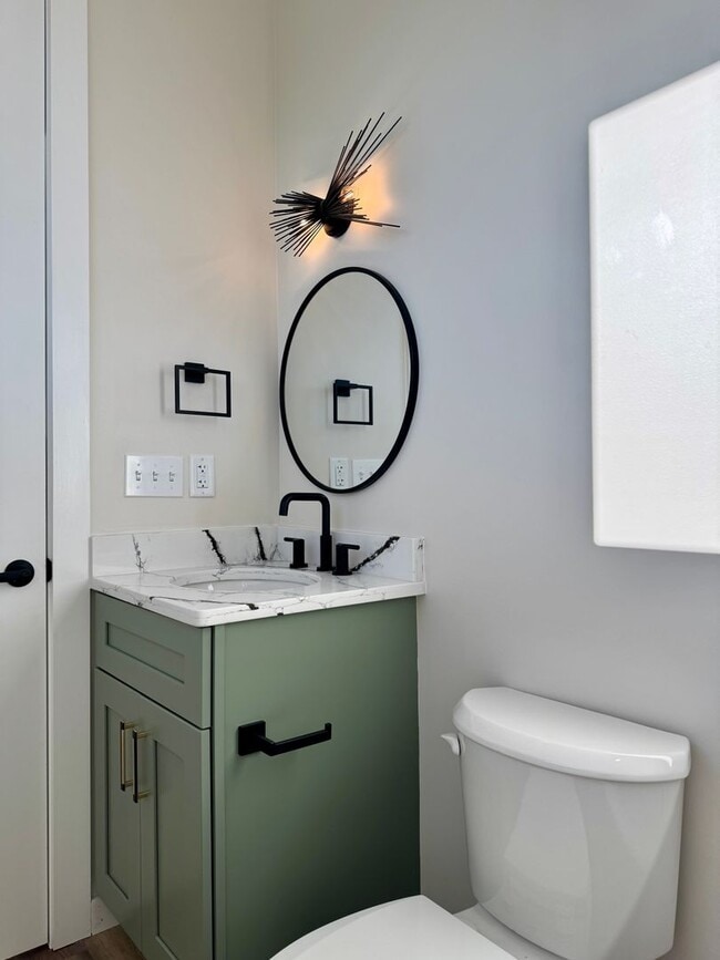 Building Photo - 1865 Zeta Way