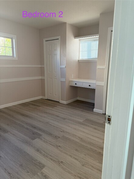 Building Photo - 5021 J Pky