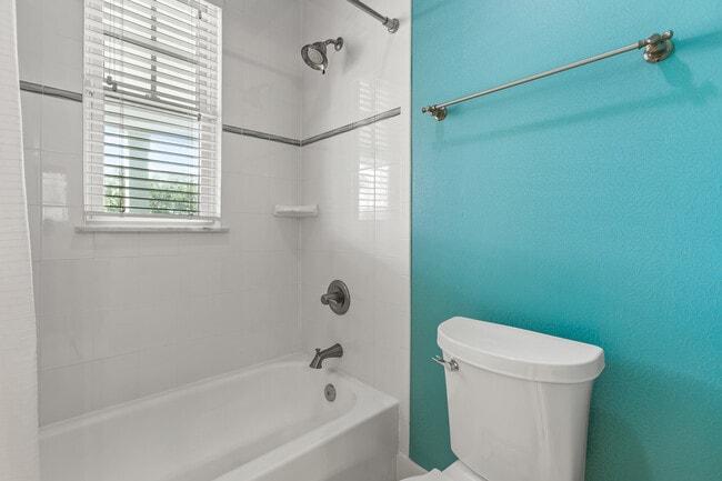 Building Photo - 681 Ocean Palm Way