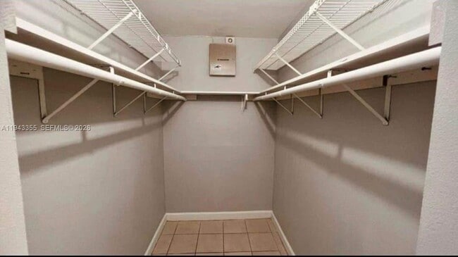 Building Photo - 6221 SW 131st Ct