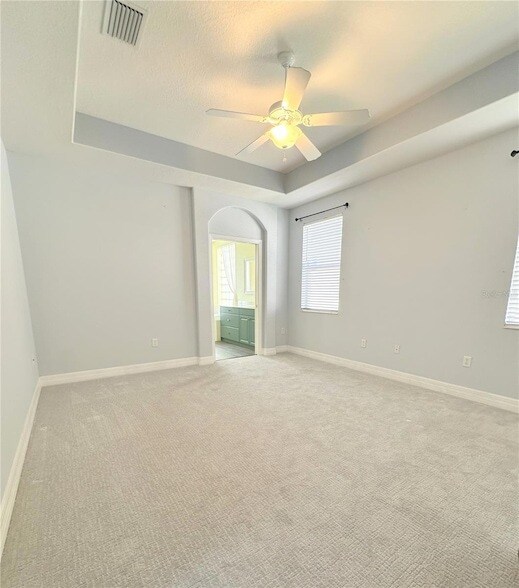 Building Photo - 8899 Eagle Bay Ct