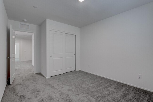 Building Photo - 7371 Craig Cv Ct