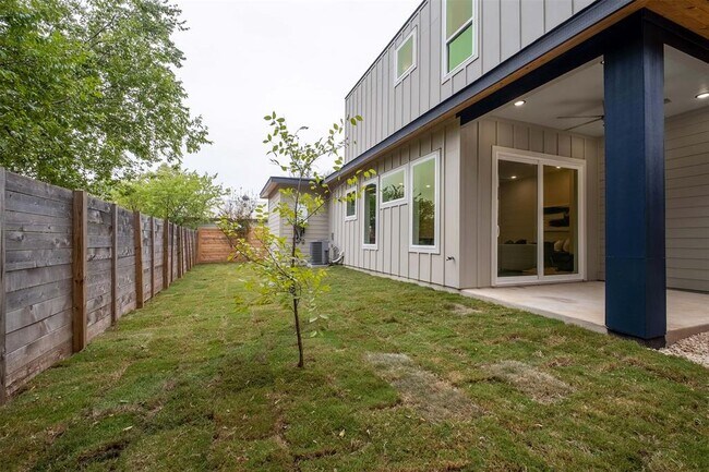 Building Photo - 4513 S 3rd St