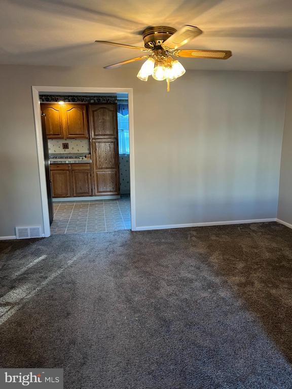 Building Photo - 4417 Crossland Rd