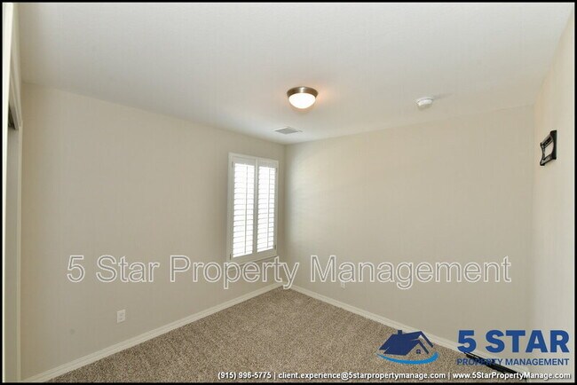 Building Photo - 6933 Copper Town Dr