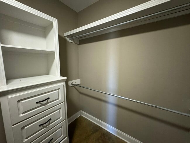 Building Photo - 509 Carrington Dr