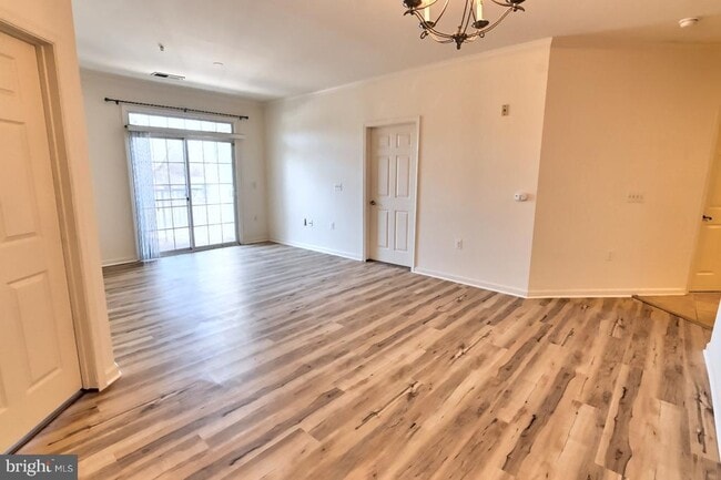 Building Photo - 21216 McFadden Square