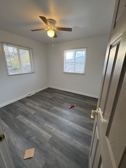 Building Photo - 4010 Ella Ave
