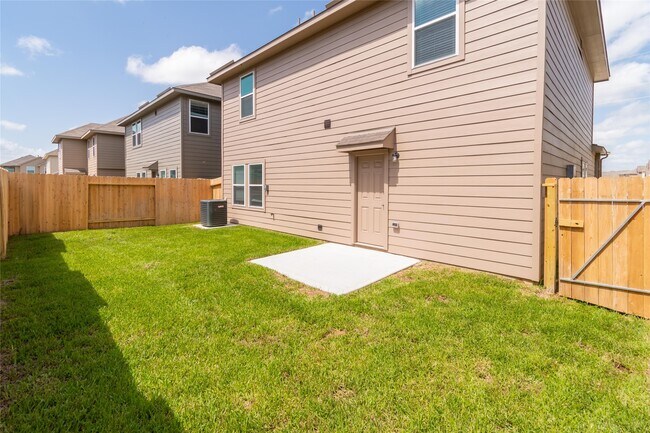 Building Photo - 5618 Adelaide River Dr