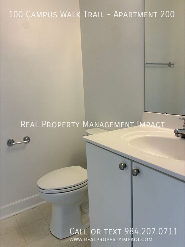 Building Photo - 100 Campus Walk Trl