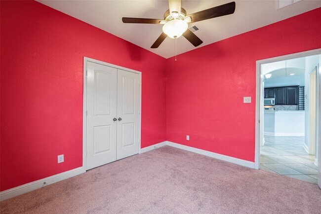 Building Photo - 1908 Rushing Meadow Ln