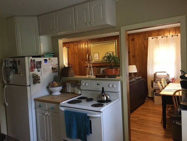 Building Photo - Minnetonka Home for Rent