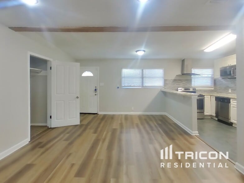 Building Photo - 244 Emporia Blvd