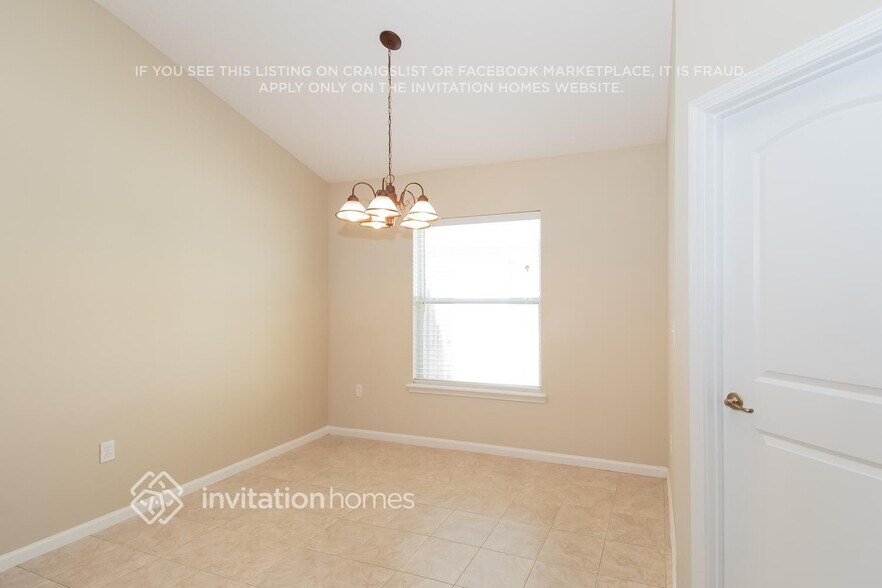 Building Photo - 3762 Timberline Dr