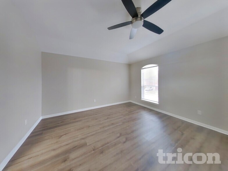 Building Photo - 4015 Camelia Glen Ln