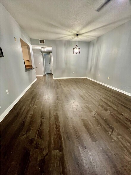 Building Photo - 6439 Cypressdale Dr