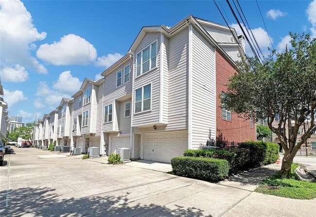 Building Photo - 2603 W Dallas St