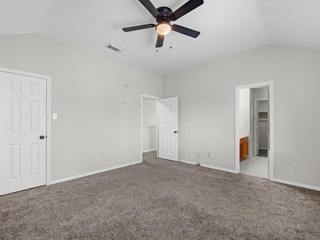 Building Photo - 5430 Evergreen Canyon Rd