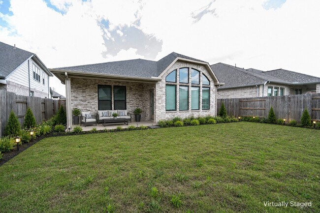 Building Photo - 24819 Yellow Spruce Cir