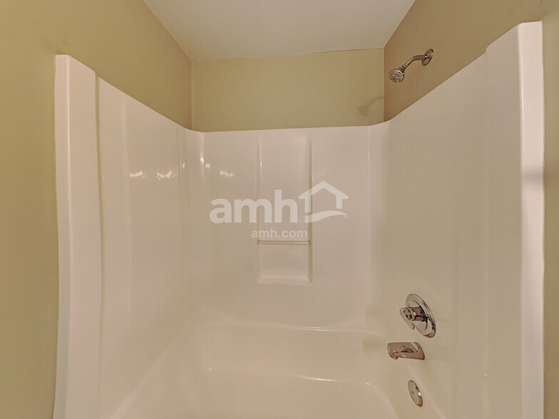 Building Photo - 1714 Stephenson Ln