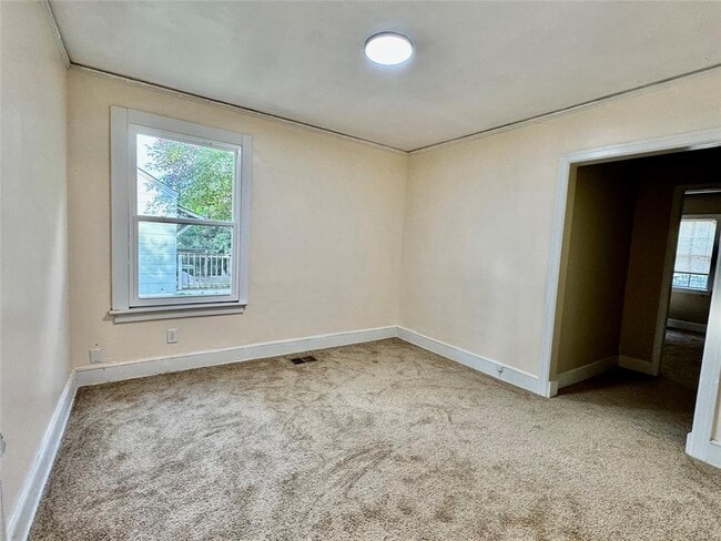 Building Photo - 2082 Johnson St